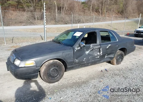 2008 Ford Crown Victoria Standard z USA, uszkodzony, nr VIN 2FAFP73V38X134803